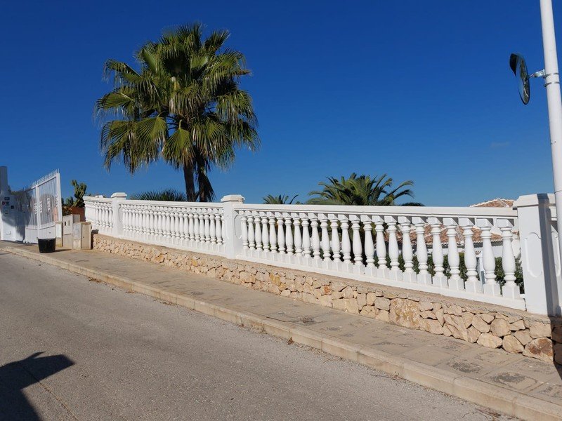 Muro y Balaustrada en Moraira